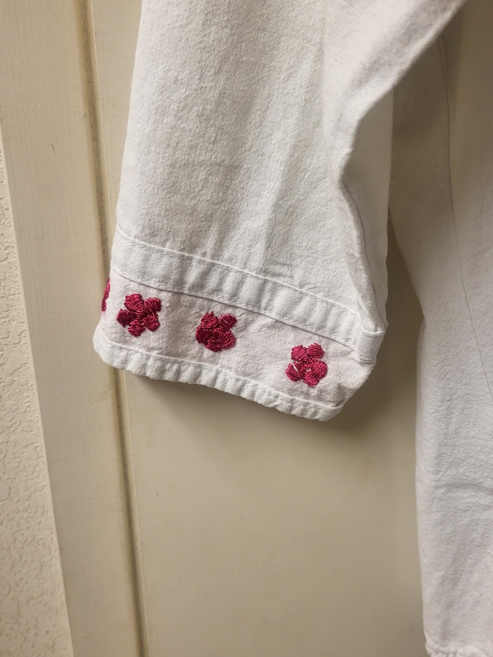 Traditional Mexican Embroidered Cotton Top - Picture 4 of 14